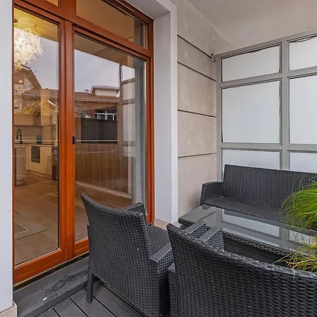 Przy Plazy Neptun Park By Downtown * 그단스크